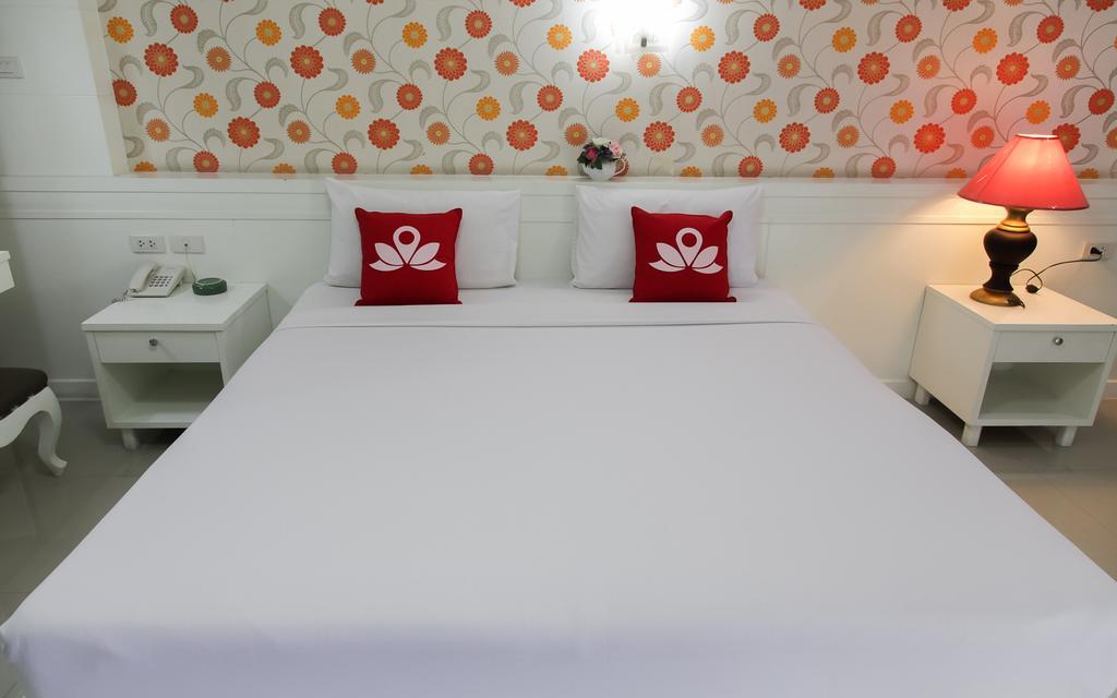 Zen Rooms Bangchak Bangkok Extérieur photo